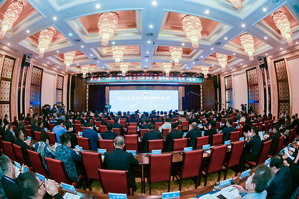 Փ����(hu��)��(ch��ng)